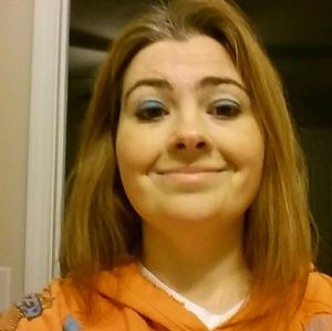 Meet your Posher, Brandi